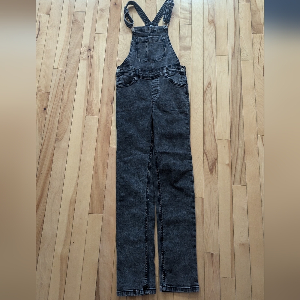 3/15$ Stylish Black Denim Overalls